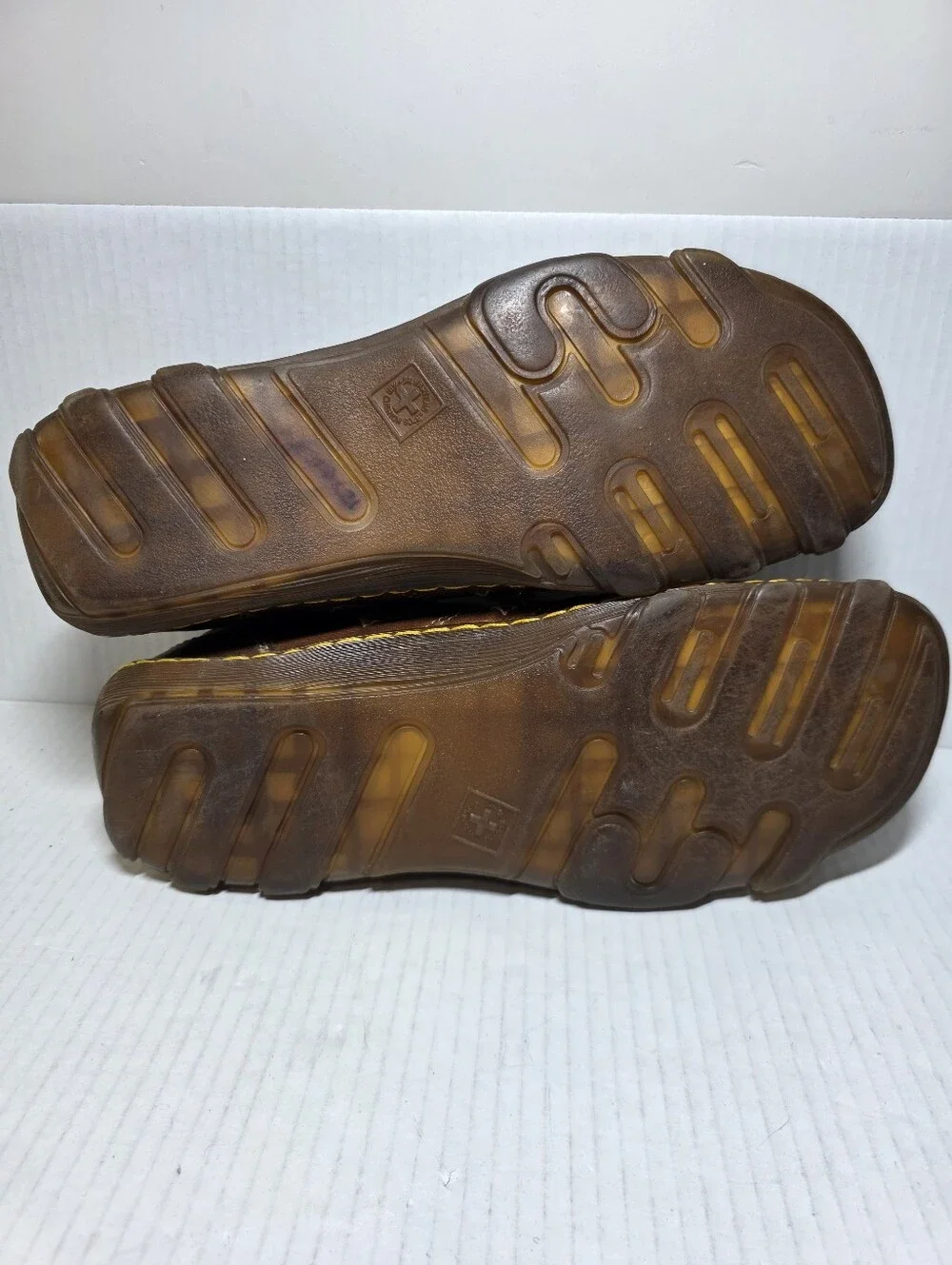 Dr Martens Shoes Mens 11 Brown Air Wair Cushion Soles Leather Lace Up Sneaker